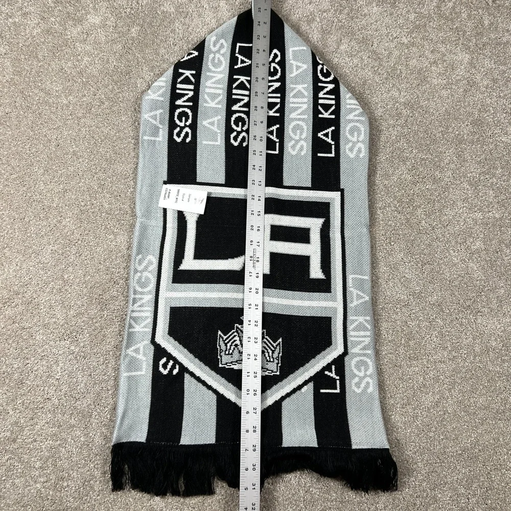 Adidas LA Kings NHL Knit Scarf Black Grey White Striped Fringed Fan Scarf New